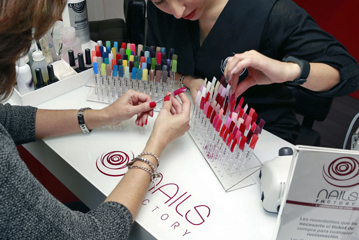 nails-factory-falsificacion